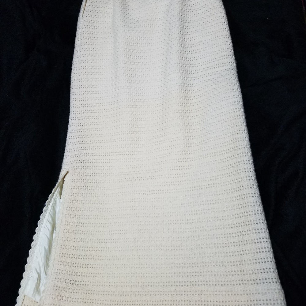 Vintage Evan-Picone cream knit skirt size 6(ish)